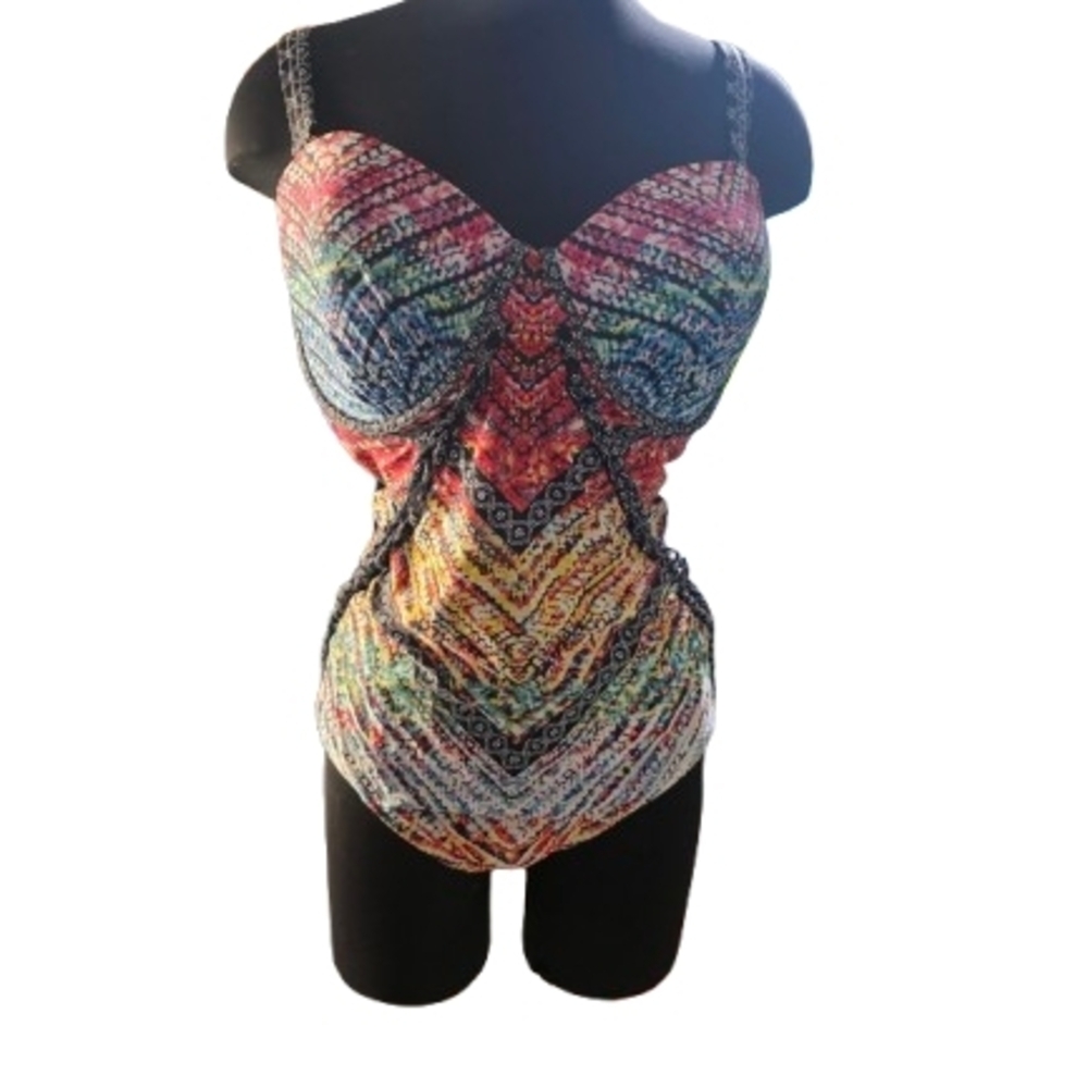 🔥 Meet Curve 4X Multicolor One-Piece Swimsuit | NWT | Plus Size 4X - Picture 4 of 7